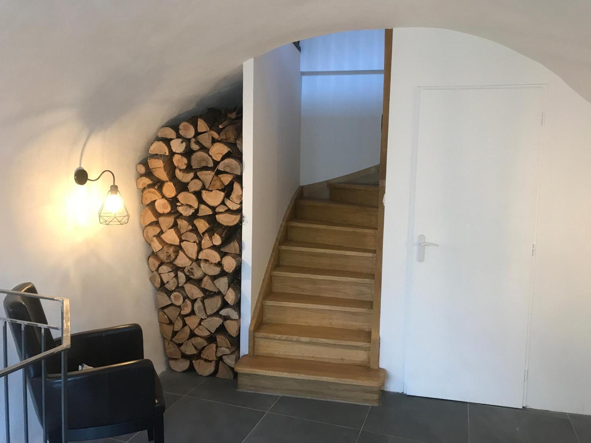 Maison De Charme Avec Terrasse Et Garage Ferme Proche Des Volcans * Royat