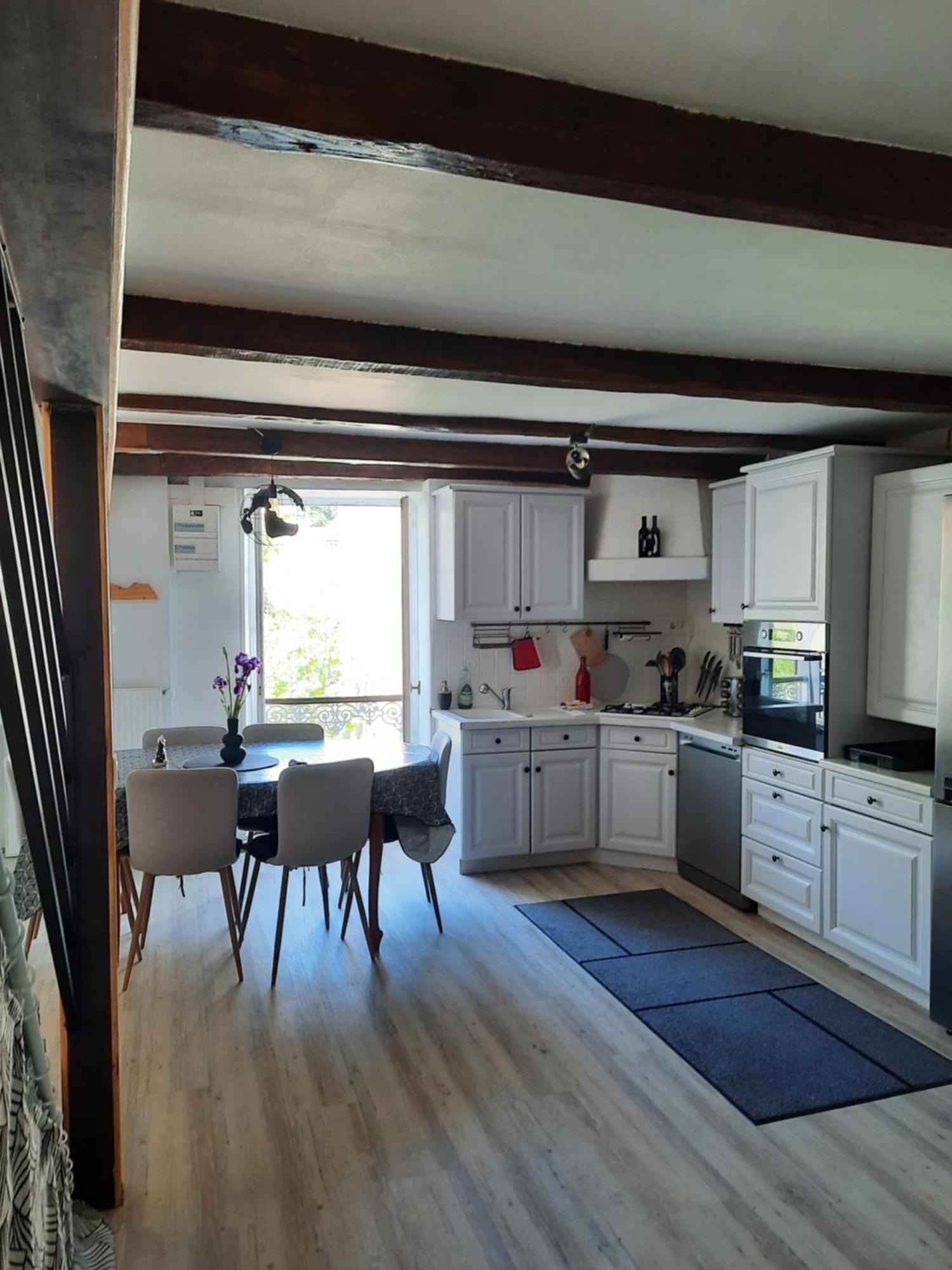 Maison De Charme Avec Terrasse Et Garage Ferme Proche Des Volcans Hébergement de vacances