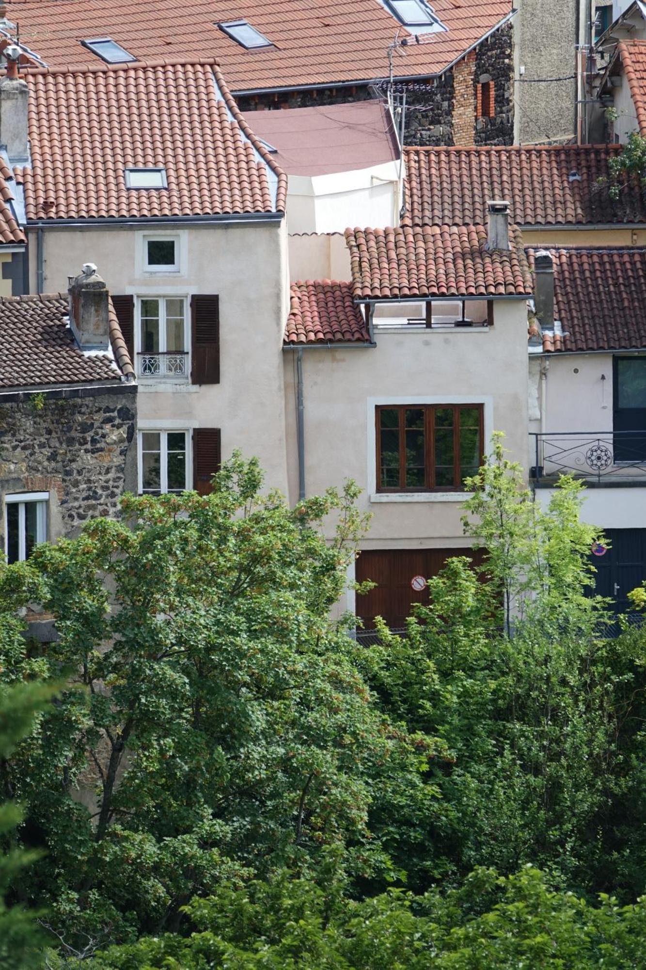 Holiday home Maison De Charme Avec Terrasse Et Garage Ferme Proche Des Volcans *
